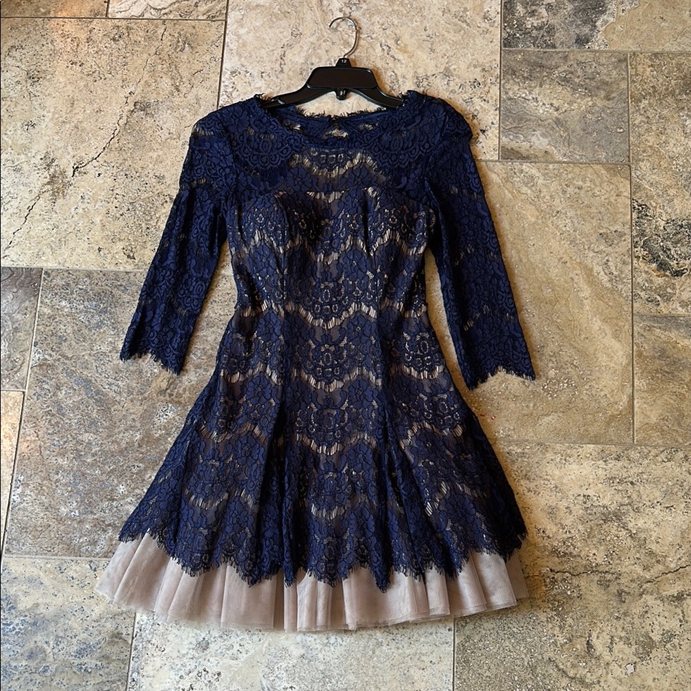 Elegant Navy Lace Dress 3/4 Sleeve